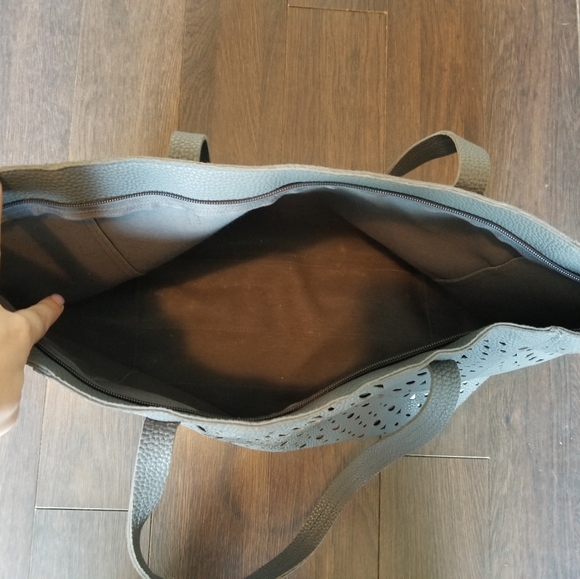 Gray Faux Leather Cut-out Tote - Picture 6 of 6